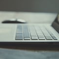 What are the types of links in html?